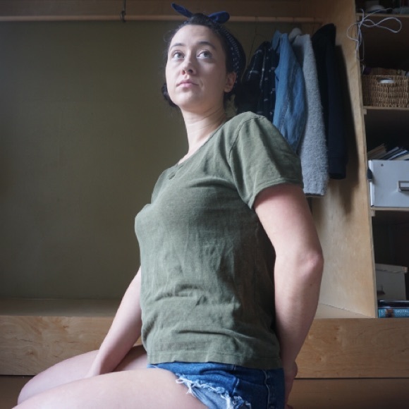 Dark Green Hemp Tee Shirt Short Sleeve - Picture 3 of 5